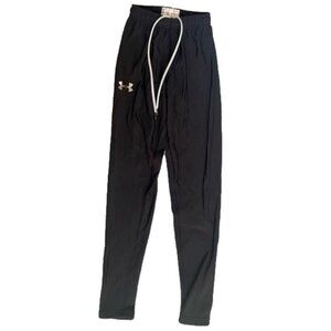 UNDER Armour Youth Small Unisex Black Athletic Base Layer